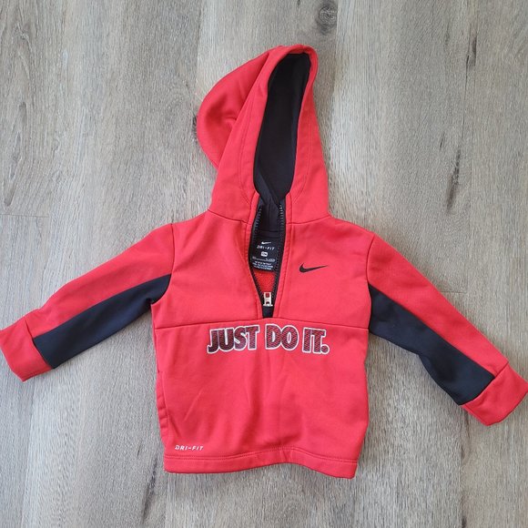 NIKE Baby Just Do It Hooded Tracksuit Black & Red Size 12 Months - Picture 4 of 6